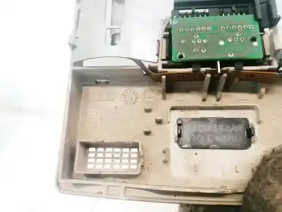 Second-hand car spare part interior light for audi a6 c5 (4b2, 4b4) 2.5 tdi oem iam references 4b0947105d  