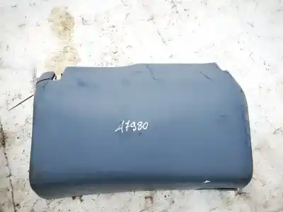Автозапчастина б/у бардачок для mercedes w203, 2000.05 - 2004.02 c 220 cdi (203.006) 105kw 2000.05 - 2007.02 посилання на oem iam a2036800498