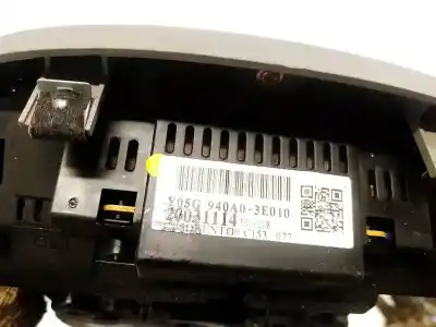 Second-hand car spare part interior light for kia sorento 2.5 crdi ex oem iam references 940a03e010  940a0-3e010