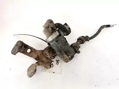 Second-hand car spare part additional air valve for opel zafira b 1.9 cdti oem iam references 55558101