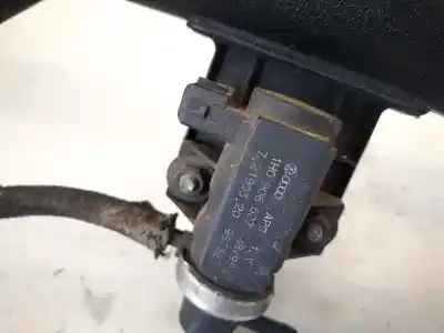 Автозапчастина б/у додатковий повітряний клапан для audi a4 avant (b5) 1.9 tdi посилання на oem iam 1h0906627  