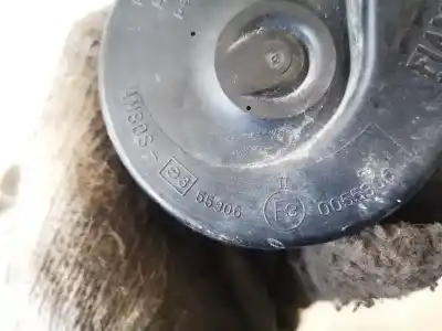 Pezzo di ricambio per auto di seconda mano corno per volvo v50 (545) 2.0 d riferimenti oem iam e355306  