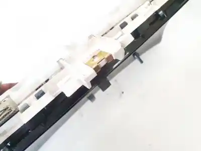 Peça sobressalente para automóvel em segunda mão quadrante por toyota corolla (e11) 2.0 d-4d linea sol referências oem iam 548555  