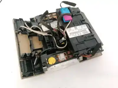Автозапчасти б/у внутренний свет за audi a8 (4e2) 3.7 quattro ссылки oem iam 4e0907135a  4e0910135a