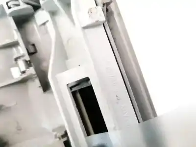 Автозапчасти б/у внутренний свет за audi a4, b7 2004.11 - 2008.06 2.0 tdi 103kw 2004.11 - 2008.06 ссылки oem iam 8e0947565  