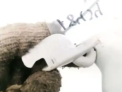 Автозапчасти б/у левая зона за audi a4, b7 2004.11 - 2008.06 2.0 tdi 103kw 2004.11 - 2008.06 ссылки oem iam 8e0857552  