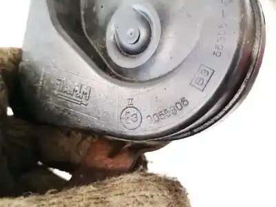 Pezzo di ricambio per auto di seconda mano corno per volvo v50 (545) 2.4 riferimenti oem iam e30055306  