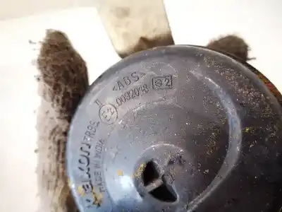 Pezzo di ricambio per auto di seconda mano corno per mazda 5 berl. (cr) 2.0 crtd active+ (105kw) riferimenti oem iam e20092018  