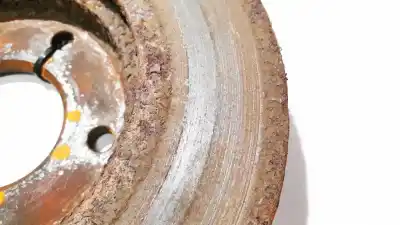 Second-hand car spare part front disc brake for kia ceed (ed) 1.6 crdi 115 oem iam references   