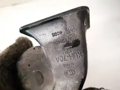 Pezzo di ricambio per auto di seconda mano corno per mazda 3 lim. (bl) 2.2 turbodiesel cat riferimenti oem iam e94095  