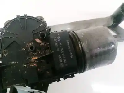 Second-hand car spare part front windshield wiper motor for opel astra h caravan 1.7 16v cdti oem iam references 0390241538  