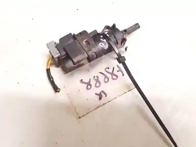 Pezzo di ricambio per auto di seconda mano interruttore per volvo v50 (545) 2.0 d riferimenti oem iam 