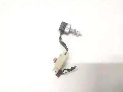 Second-hand car spare part switch for kia rio 1.5 crdi oem iam references 9384038000  93840-38000