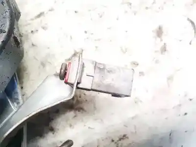 Second-hand car spare part switch for opel astra h caravan 1.7 16v cdti oem iam references 55701396  86961985