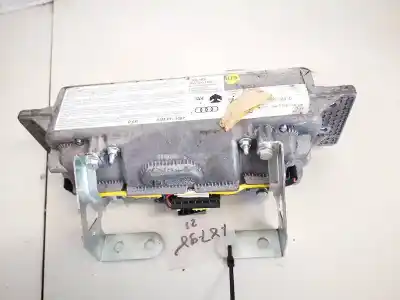 Автозапчасти б/у подушка безопасности передняя правая за audi a6 c6 (4f2) 2.4 ссылки oem iam 4f1880204d  