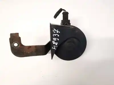 Peça sobressalente para automóvel em segunda mão buzina / sirene por volvo v50 (545) 2.0 d referências oem iam e30055306