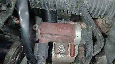 Peça sobressalente para automóvel em segunda mão bomba de ar secundária por peugeot 5008 1.6 hdi fap referências oem iam 9652570180