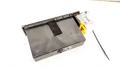 Peça sobressalente para automóvel em segunda mão porta luvas por audi 80 (811/813) 1.8 referências oem iam 893941561