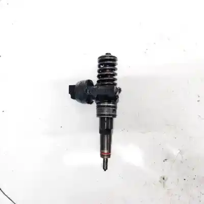 Second-hand car spare part injector for volkswagen golf v variant (1k5) 1.9 tdi oem iam references 038130073ag  038130073ag