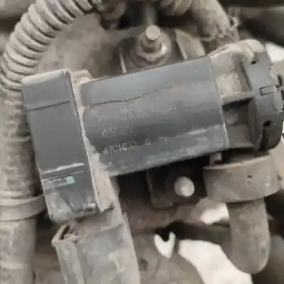 Second-hand car spare part additional air valve for peugeot partner (s2) 1.6 16v hdi oem iam references 9801887680