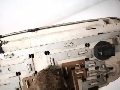 Second-hand car spare part interior light for volvo v50 (545) 1.6 d oem iam references 30859659  30889210