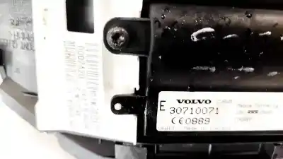 Peça sobressalente para automóvel em segunda mão quadrante por volvo v50 (545) 2.0 d referências oem iam 30710071  0002420