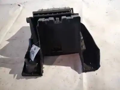 Автозапчастина б/у бардачок для honda cr-v (rd8) 2.0 vtec cat посилання на oem iam   