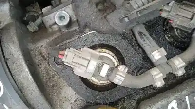 Peça sobressalente para automóvel em segunda mão injetor por opel meriva b 1.7 16v cdti referências oem iam 