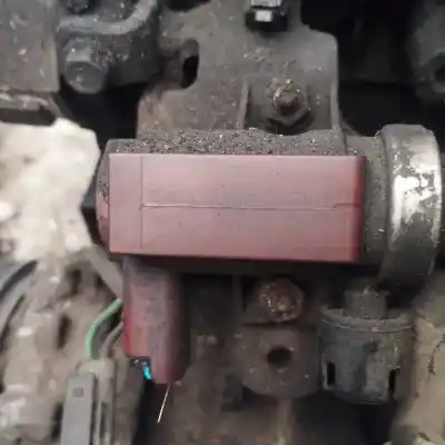 Second-hand car spare part additional air valve for volvo v50 (545) 2.0 d oem iam references 9650098380