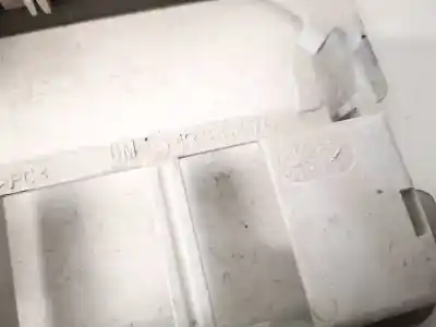 Peça sobressalente para automóvel em segunda mão luz interior por opel zafira b 1.9 cdti referências oem iam 13166476  