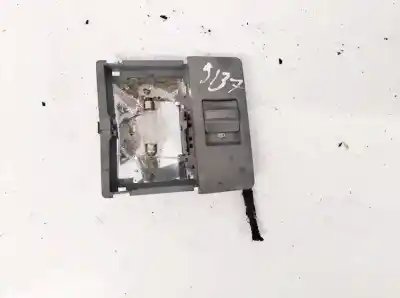 Second-hand car spare part interior light for audi a4 avant (b5) 1.9 tdi oem iam references 8d0947105