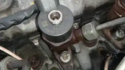 Автозапчасти б/у инжектор за renault scenic ii 1.9 dci diesel ссылки oem iam 0445110110b  8200100272