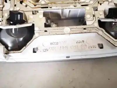 Автозапчастина б/у внутрішне світло для volkswagen golf v variant (1k5) 1.4 посилання на oem iam 1k0947105  