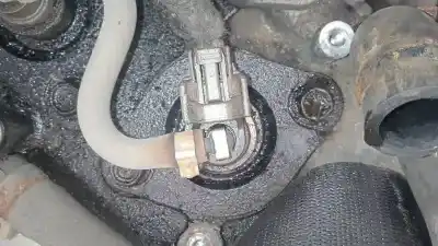 Peça sobressalente para automóvel em segunda mão injetor por opel meriva b 1.7 16v cdti referências oem iam 