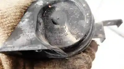 Pezzo di ricambio per auto di seconda mano corno per audi a3 (8p) 2.0 16v fsi riferimenti oem iam e9011157  