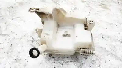 Peça sobressalente para automóvel em segunda mão depósito do limpa vidros por ford focus lim. (cb8) 1.6 tdci cat referências oem iam bv6117b613a