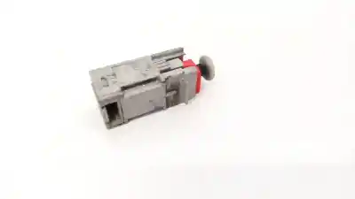 Second-hand car spare part switch for opel corsa c 1.2 16v cat (z 12 xep / lb4) oem iam references 55701396  86961958