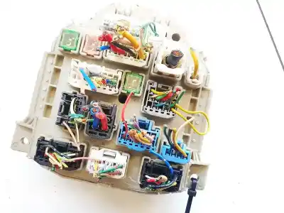 Peça sobressalente para automóvel em segunda mão quadrante por citroen c1 1.0 cat (384f) referências oem iam 564110u  564-110u, 83800-0h143-a