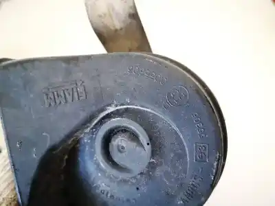 Pezzo di ricambio per auto di seconda mano corno per volvo v50 (545) 2.0 d riferimenti oem iam e30055306  