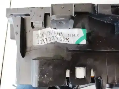 Peça sobressalente para automóvel em segunda mão quadrante por opel meriva 1.6 16v referências oem iam 88311302  13173376xk