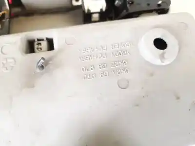 Автозапчастина б/у внутрішне світло для mazda 5 berl. (cr) 2.0 crtd active+ (105kw) посилання на oem iam gk2a69970  gk2e69970