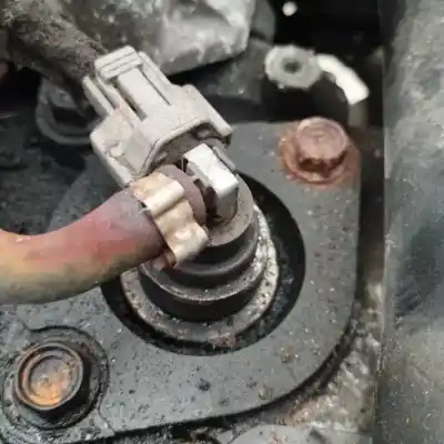 Second-hand car spare part injector for opel meriva b 1.7 16v cdti oem iam references 