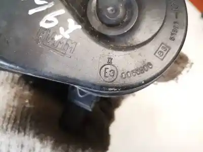 Pezzo di ricambio per auto di seconda mano corno per volvo v50 (545) 2.0 d riferimenti oem iam e30055306  