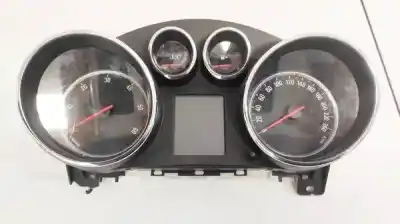 Pièce détachée automobile d'occasion compteur de vitesse tableau de bord pour opel astra j lim. 1.7 16v cdti références oem iam 13355664