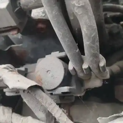 Tweedehands auto-onderdeel extra luchtklep voor kia ceed (ed) 1.6 crdi 115 oem iam-referenties   