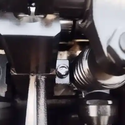 Second-hand car spare part injector for skoda octavia combi (1z5) 1.9 tdi dpf oem iam references   