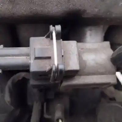 Second-hand car spare part additional air valve for kia ceed (ed) 1.6 crdi 115 oem iam references   