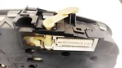 Peça sobressalente para automóvel em segunda mão quadrante por opel zafira a 2.0 dti referências oem iam 09228757  09228757ej, d140301