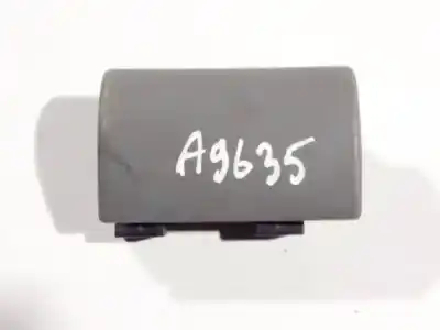 Pièce détachée automobile d'occasion BOITE À GANTS pour PEUGEOT 806  Références OEM IAM 1472215077  