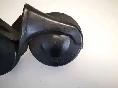 Pezzo di ricambio per auto di seconda mano corno per audi a6 avant (c4) 2.5 tdi riferimenti oem iam e20091001  